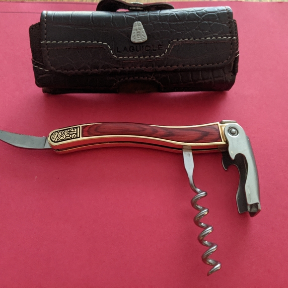 Premium bottle opener and corkscrew - Picture 2 of 4